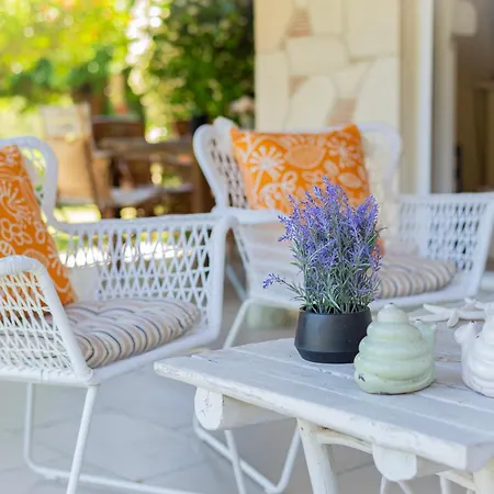 فيلة Kalendes Kalandra